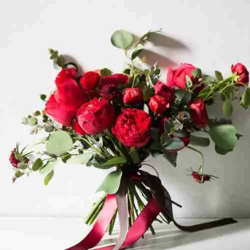 Artificial Flowers Dubai