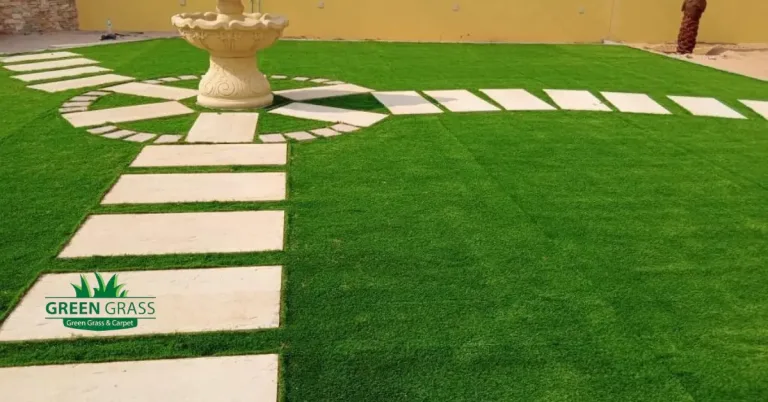 Lay Down Artificial Grass in Dubai